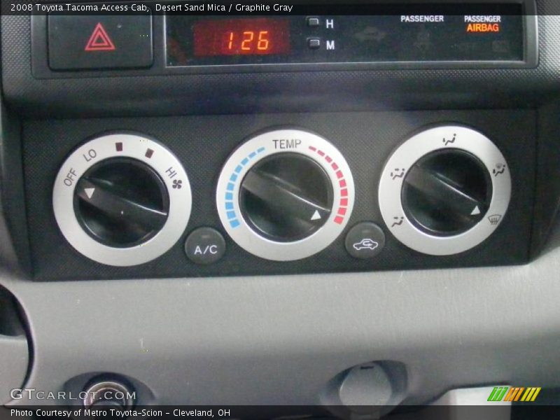 Controls of 2008 Tacoma Access Cab