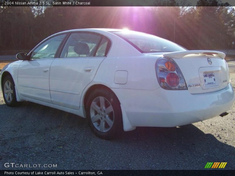 Satin White / Charcoal 2004 Nissan Altima 2.5 SL