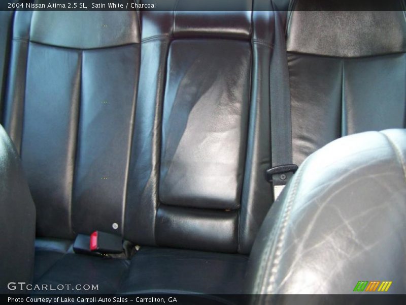 Satin White / Charcoal 2004 Nissan Altima 2.5 SL