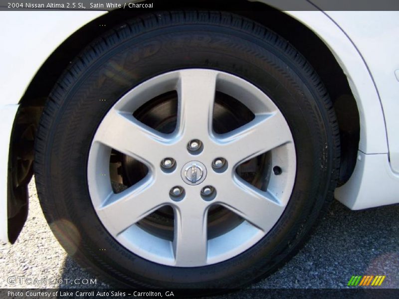 Satin White / Charcoal 2004 Nissan Altima 2.5 SL