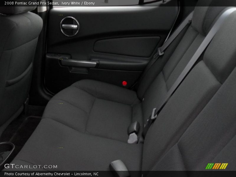 Ivory White / Ebony 2008 Pontiac Grand Prix Sedan