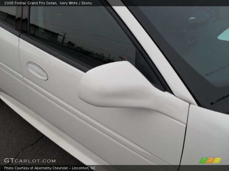 Ivory White / Ebony 2008 Pontiac Grand Prix Sedan