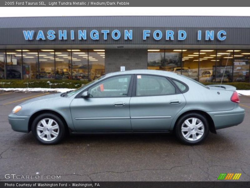 Light Tundra Metallic / Medium/Dark Pebble 2005 Ford Taurus SEL