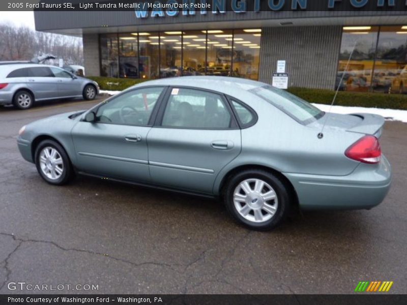 Light Tundra Metallic / Medium/Dark Pebble 2005 Ford Taurus SEL