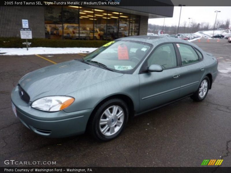Light Tundra Metallic / Medium/Dark Pebble 2005 Ford Taurus SEL