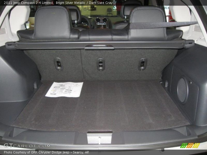  2011 Compass 2.4 Limited Trunk