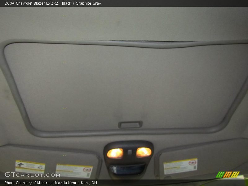 Black / Graphite Gray 2004 Chevrolet Blazer LS ZR2