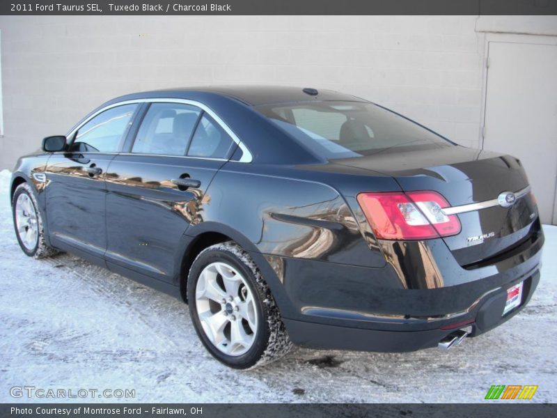 Tuxedo Black / Charcoal Black 2011 Ford Taurus SEL