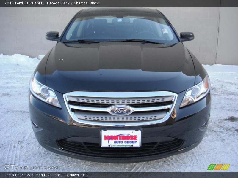 Tuxedo Black / Charcoal Black 2011 Ford Taurus SEL