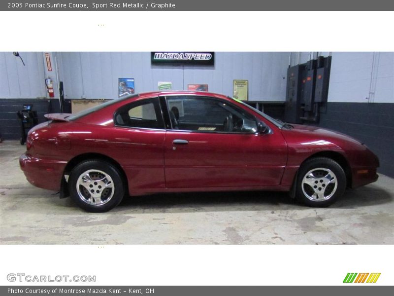Sport Red Metallic / Graphite 2005 Pontiac Sunfire Coupe