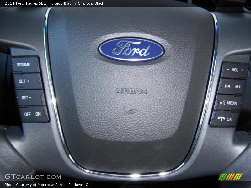 Tuxedo Black / Charcoal Black 2011 Ford Taurus SEL
