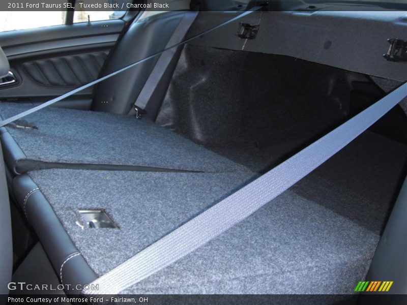 Tuxedo Black / Charcoal Black 2011 Ford Taurus SEL