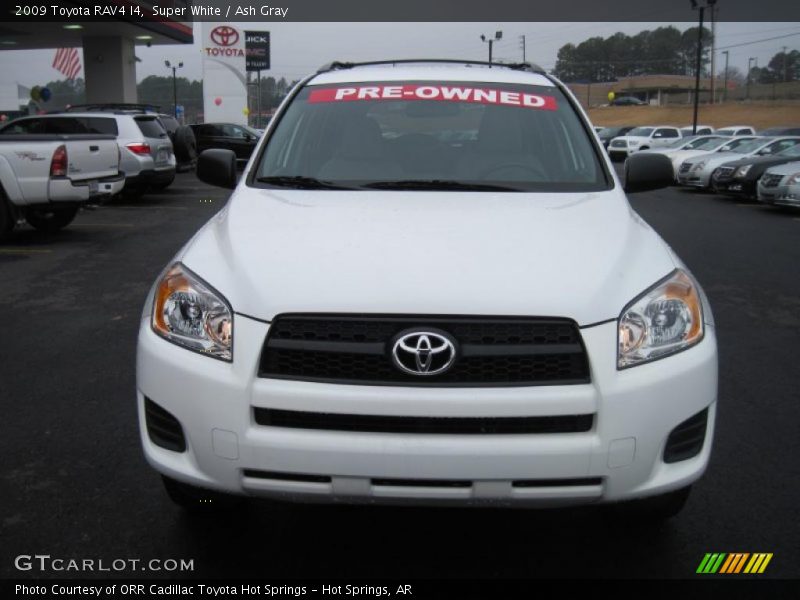 Super White / Ash Gray 2009 Toyota RAV4 I4