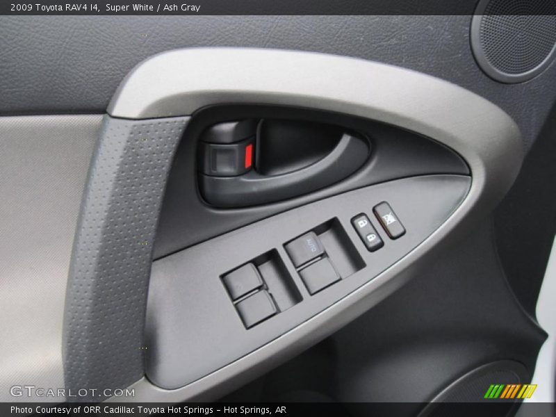 Super White / Ash Gray 2009 Toyota RAV4 I4