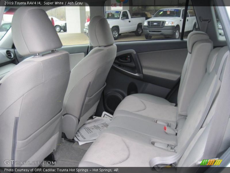 Super White / Ash Gray 2009 Toyota RAV4 I4