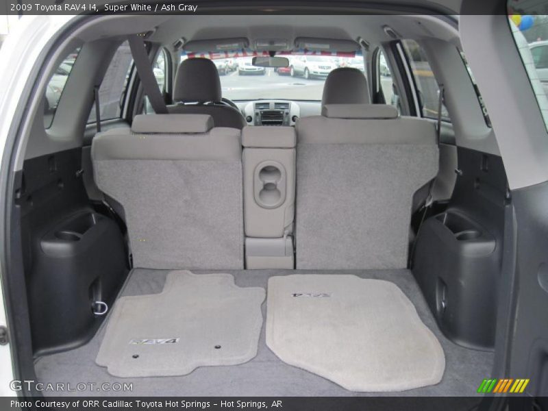 Super White / Ash Gray 2009 Toyota RAV4 I4