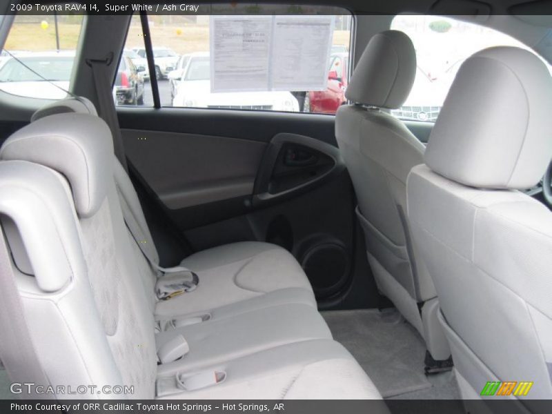 Super White / Ash Gray 2009 Toyota RAV4 I4