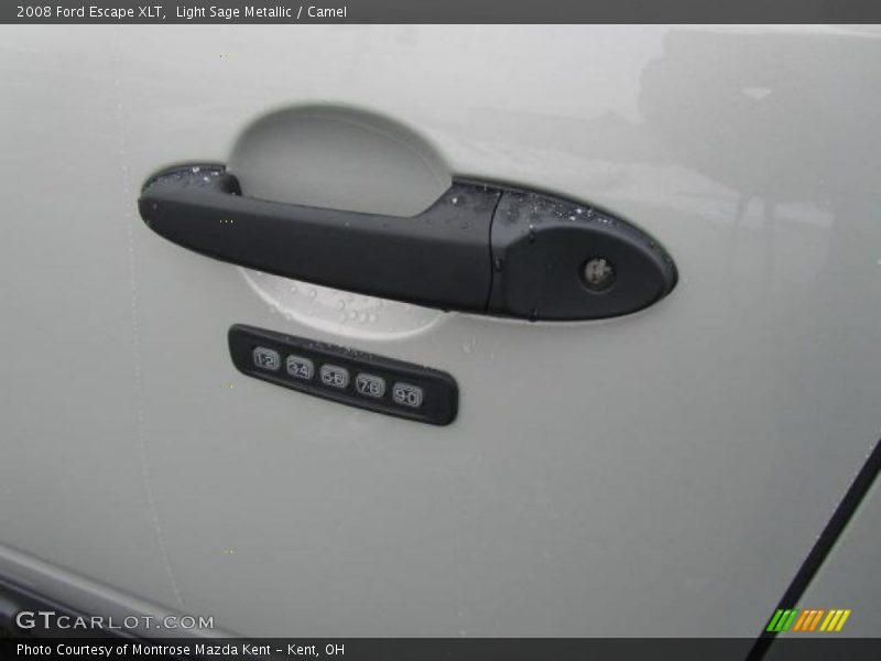 Light Sage Metallic / Camel 2008 Ford Escape XLT