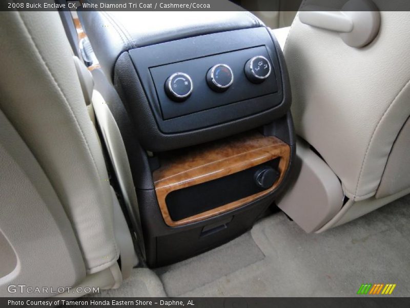 White Diamond Tri Coat / Cashmere/Cocoa 2008 Buick Enclave CX