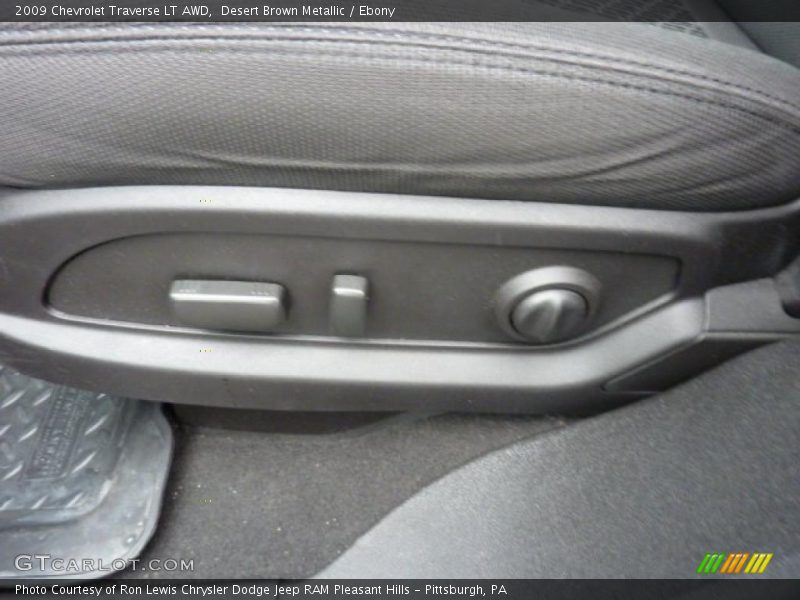 Desert Brown Metallic / Ebony 2009 Chevrolet Traverse LT AWD