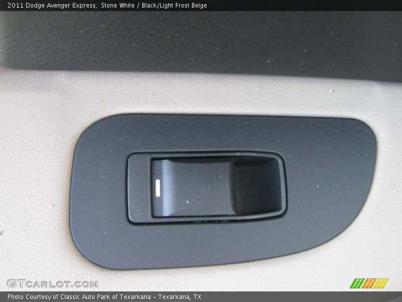 Stone White / Black/Light Frost Beige 2011 Dodge Avenger Express