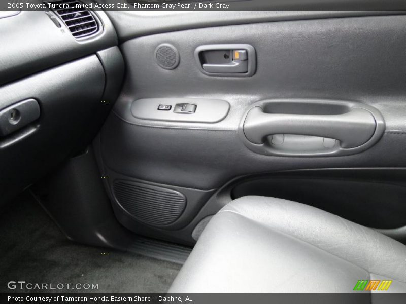 Phantom Gray Pearl / Dark Gray 2005 Toyota Tundra Limited Access Cab