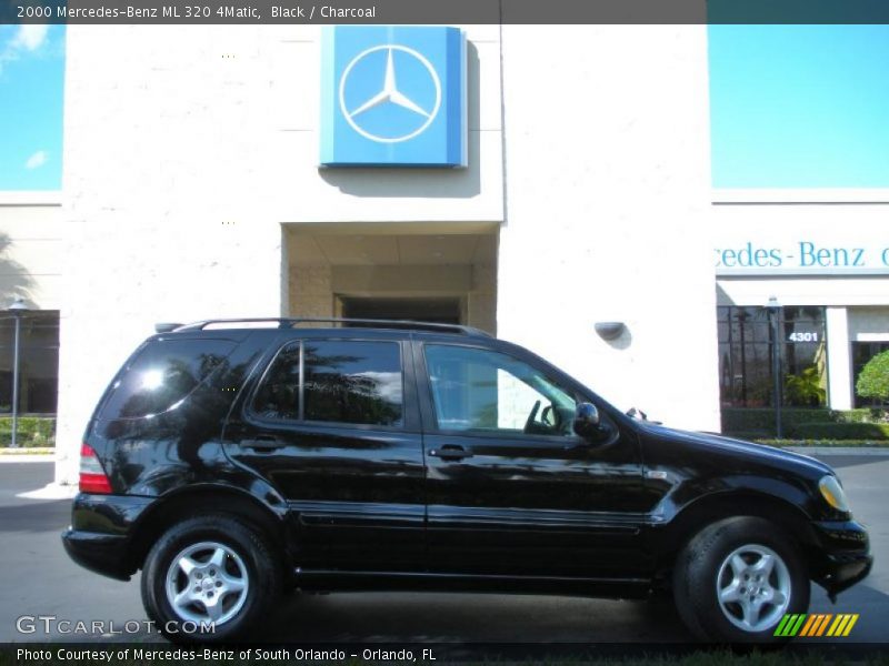 Black / Charcoal 2000 Mercedes-Benz ML 320 4Matic