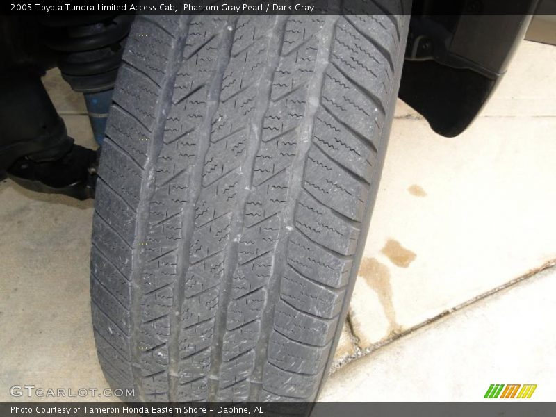 Phantom Gray Pearl / Dark Gray 2005 Toyota Tundra Limited Access Cab