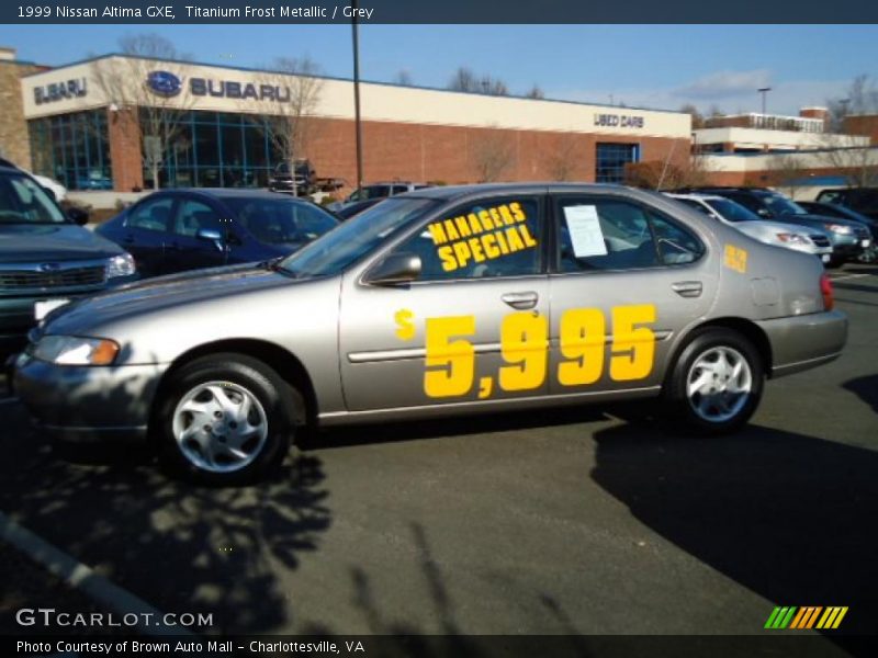 Titanium Frost Metallic / Grey 1999 Nissan Altima GXE