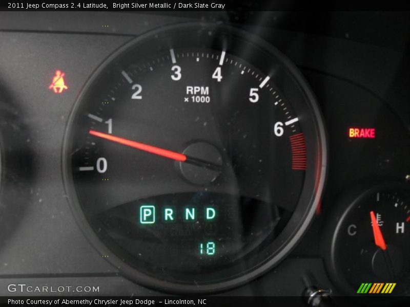 Bright Silver Metallic / Dark Slate Gray 2011 Jeep Compass 2.4 Latitude