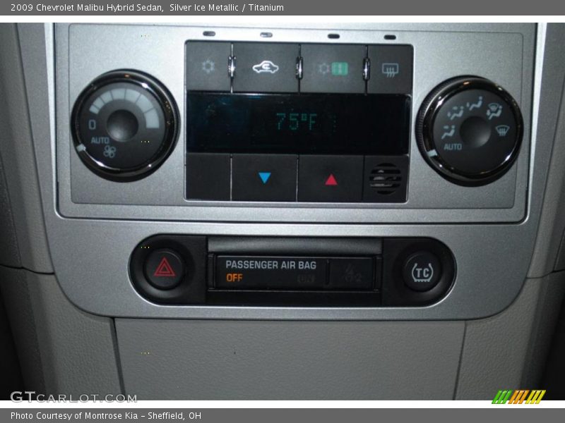 Silver Ice Metallic / Titanium 2009 Chevrolet Malibu Hybrid Sedan