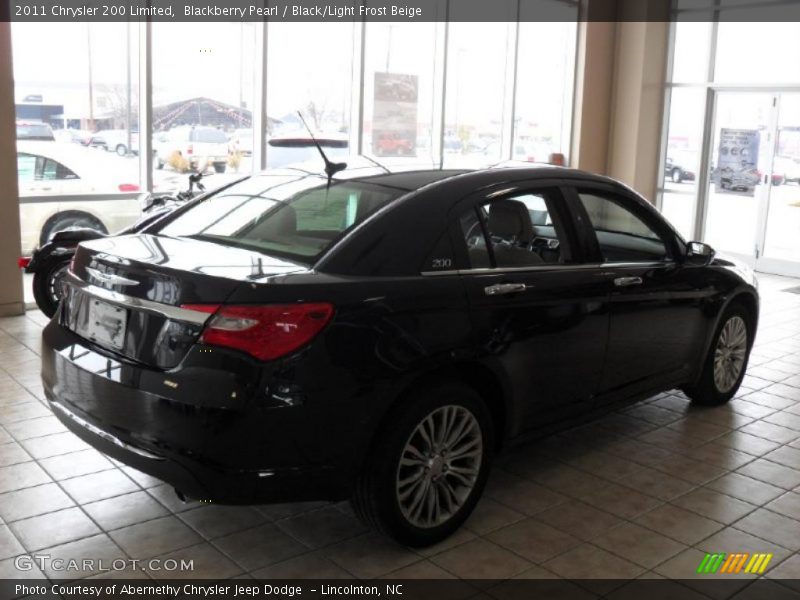 Blackberry Pearl / Black/Light Frost Beige 2011 Chrysler 200 Limited