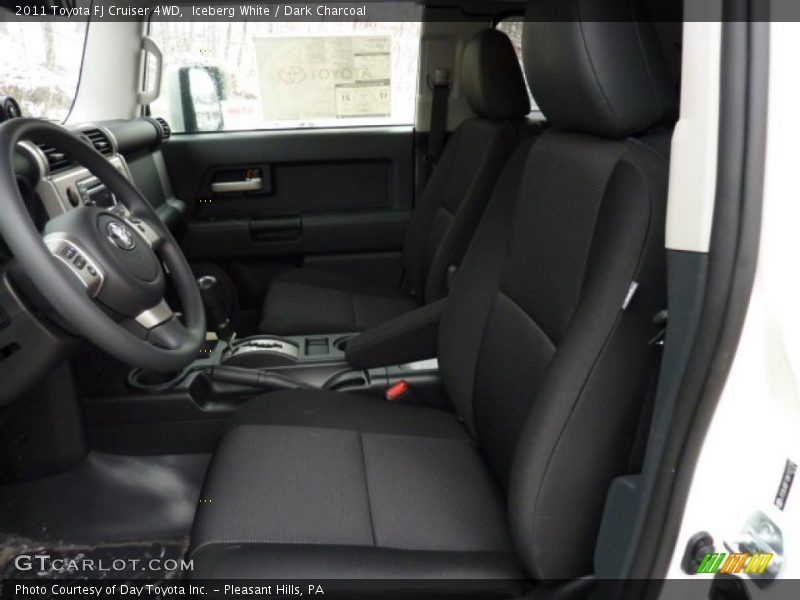 Iceberg White / Dark Charcoal 2011 Toyota FJ Cruiser 4WD