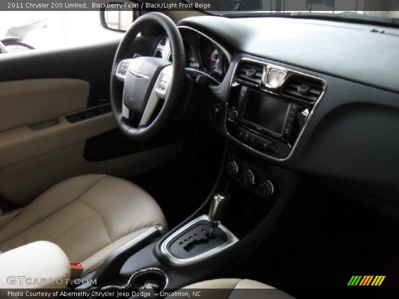 Blackberry Pearl / Black/Light Frost Beige 2011 Chrysler 200 Limited