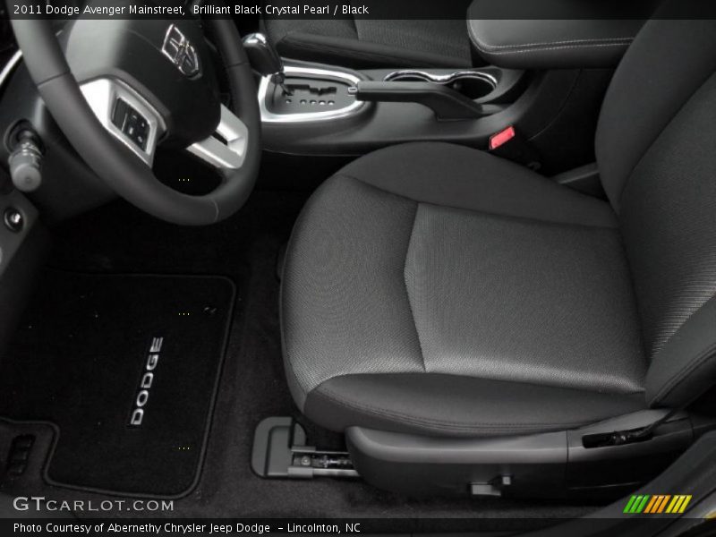  2011 Avenger Mainstreet Black Interior