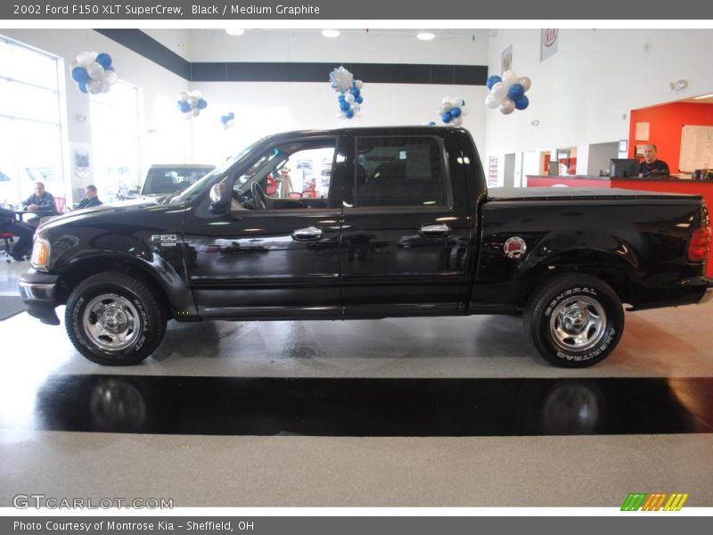 Black / Medium Graphite 2002 Ford F150 XLT SuperCrew