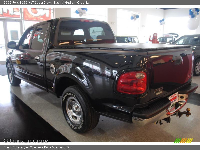 Black / Medium Graphite 2002 Ford F150 XLT SuperCrew