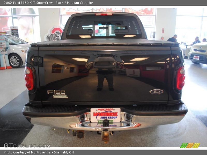 Black / Medium Graphite 2002 Ford F150 XLT SuperCrew