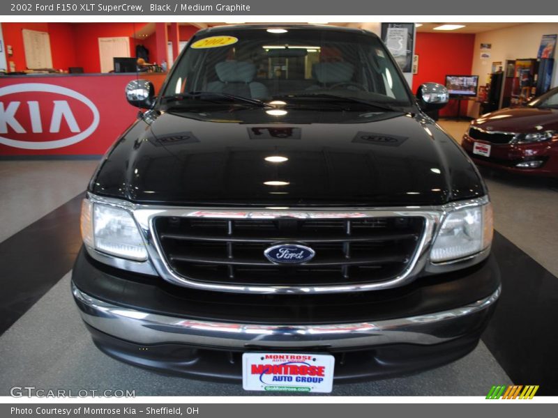 Black / Medium Graphite 2002 Ford F150 XLT SuperCrew