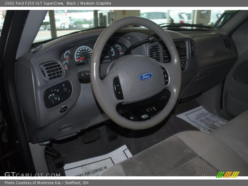 Black / Medium Graphite 2002 Ford F150 XLT SuperCrew