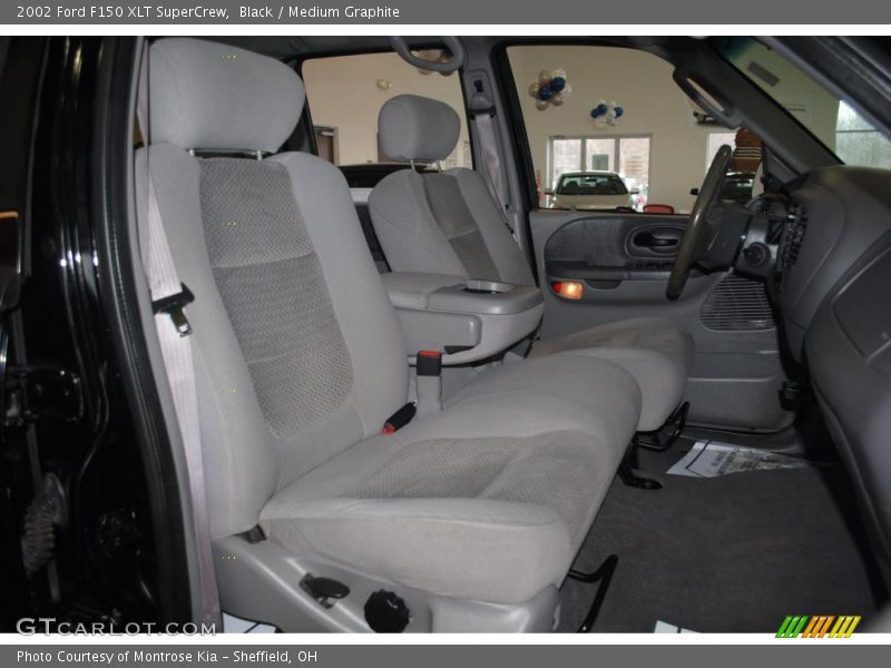 Black / Medium Graphite 2002 Ford F150 XLT SuperCrew