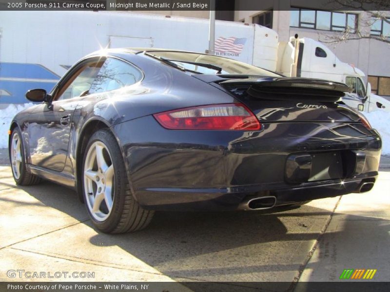 Midnight Blue Metallic / Sand Beige 2005 Porsche 911 Carrera Coupe