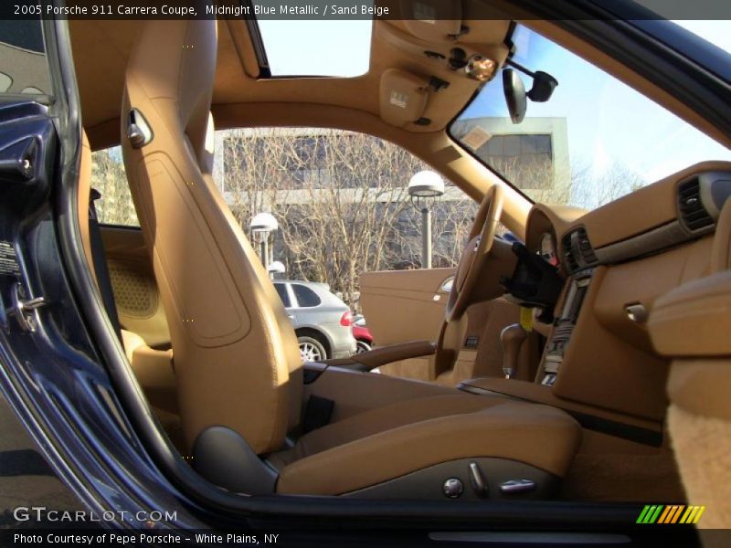 Midnight Blue Metallic / Sand Beige 2005 Porsche 911 Carrera Coupe