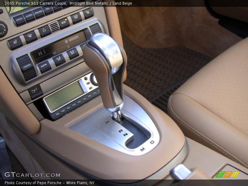 Midnight Blue Metallic / Sand Beige 2005 Porsche 911 Carrera Coupe