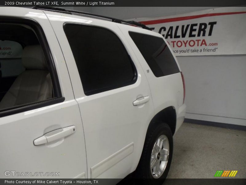 Summit White / Light Titanium 2009 Chevrolet Tahoe LT XFE