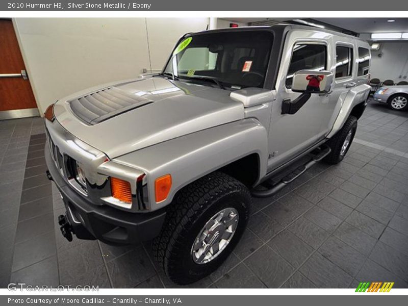 Silver Stone Metallic / Ebony 2010 Hummer H3