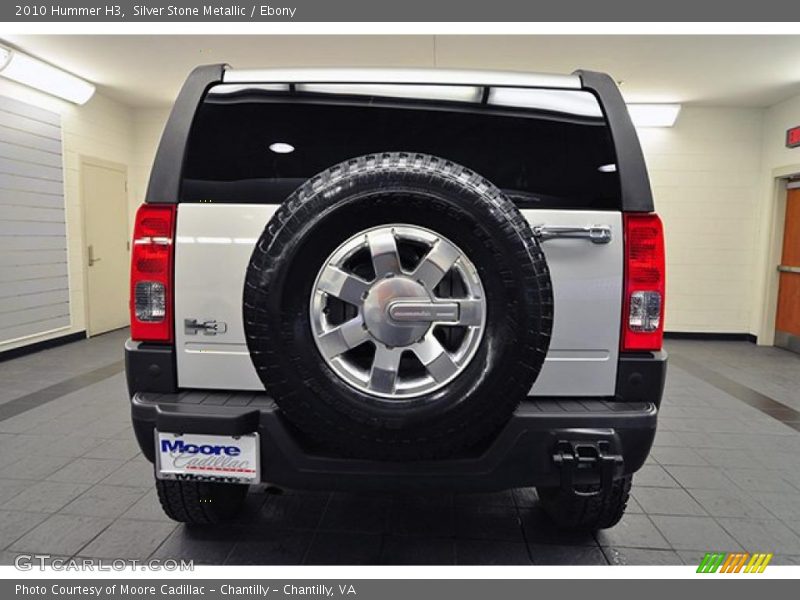 Silver Stone Metallic / Ebony 2010 Hummer H3