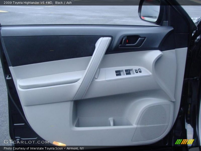 Black / Ash 2009 Toyota Highlander V6 4WD