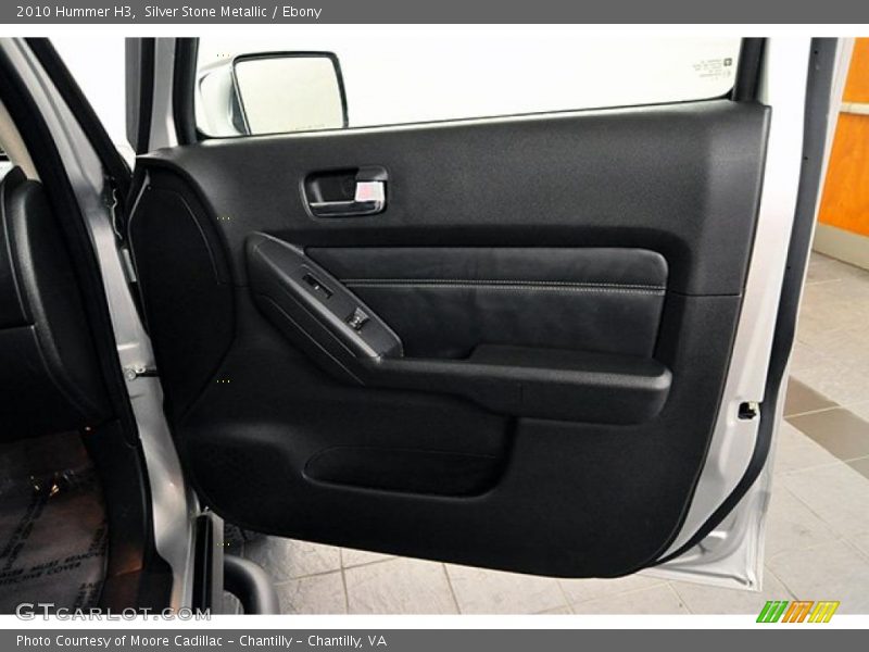 Silver Stone Metallic / Ebony 2010 Hummer H3