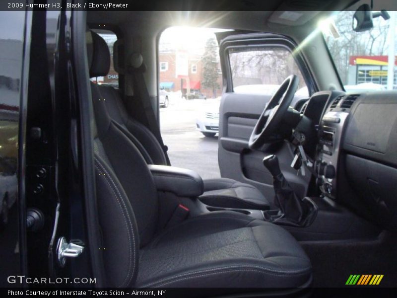  2009 H3  Ebony/Pewter Interior